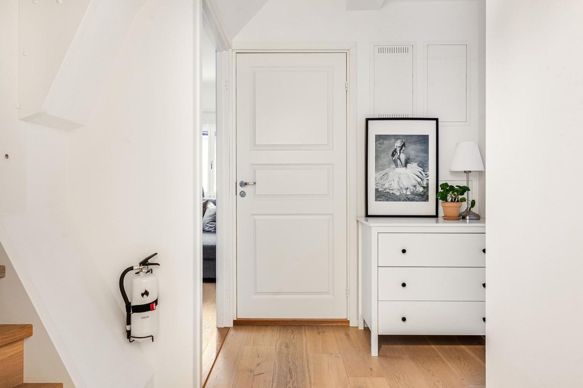 Central Beautiful Modern Accommodation Near Stockholm City Экстерьер фото